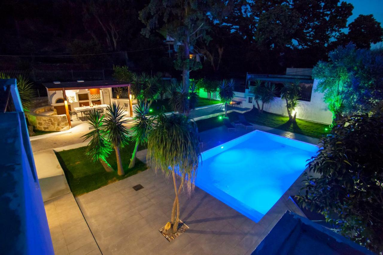 Bella Foresta Villa II Ixia  Exterior photo